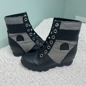Sorel Lexie Black White Houndstooth Wedge Boot Women Size 5 Weather No Laces